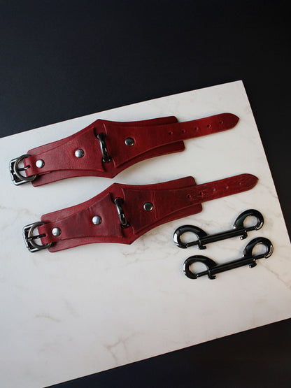 BDSM Kit Bondage Collar with Handcuffs