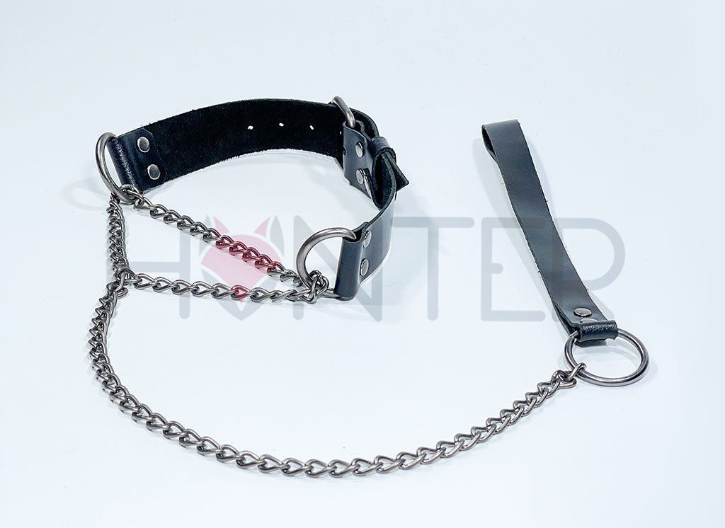 Using Choke Collar Leather BDSM Choke Collar – Mrs. Hunter